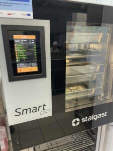 Widok na panel sterowania pieca stalgast