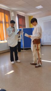 Inscenizacja „Odprawy posłów greckich” - scena z Priamem i Antenorem.